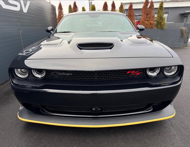 Dodge Challenger Kupé 6,4 l 362 kw