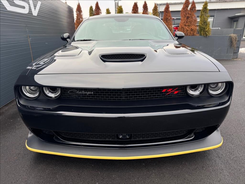 Dodge Challenger Kupé 6,4 l 362 kw