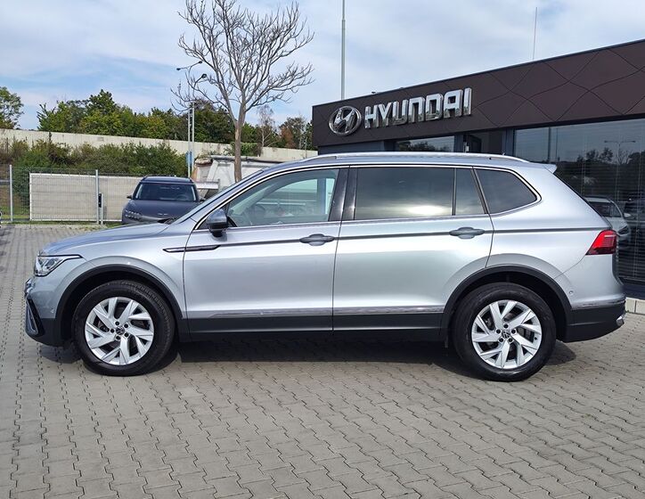 Volkswagen Tiguan Allspace 8