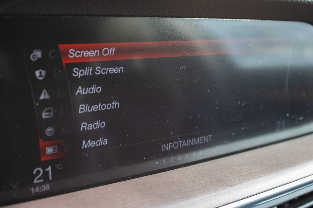 Alfa Romeo Stelvio SUV 2,0 l 206 kw