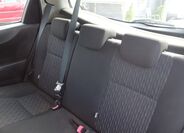 Toyota Yaris 24