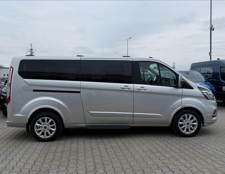 Ford Tourneo Custom Ostatní 2,0 l 136 kw