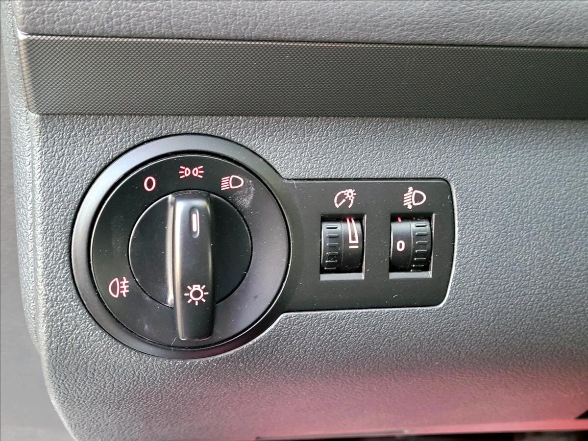 Volkswagen Touran MPV 1,9 l 77 kw