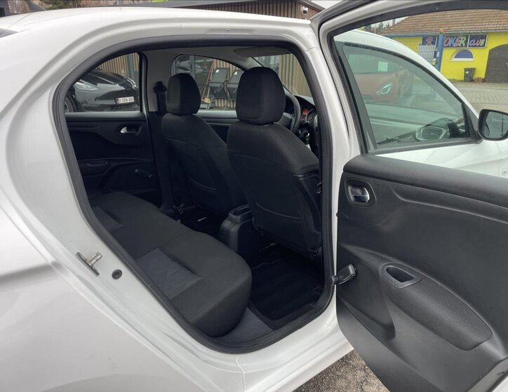 Citroën C-Elysée Sedan 1,2 l 61 kw