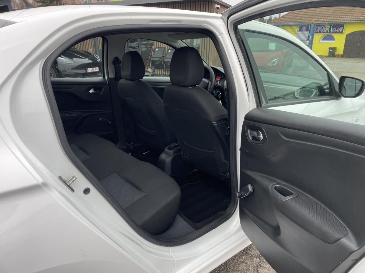 Citroën C-Elysée Sedan 1,2 l 61 kw