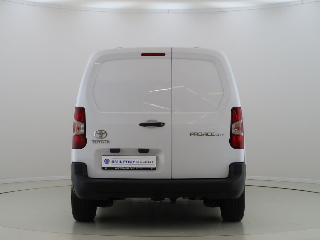 Toyota ProAce Skříň 1,2 l 96 kw
