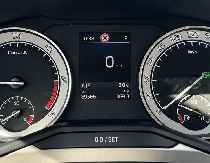 Škoda Superb Kombi 2,0 l 110 kw