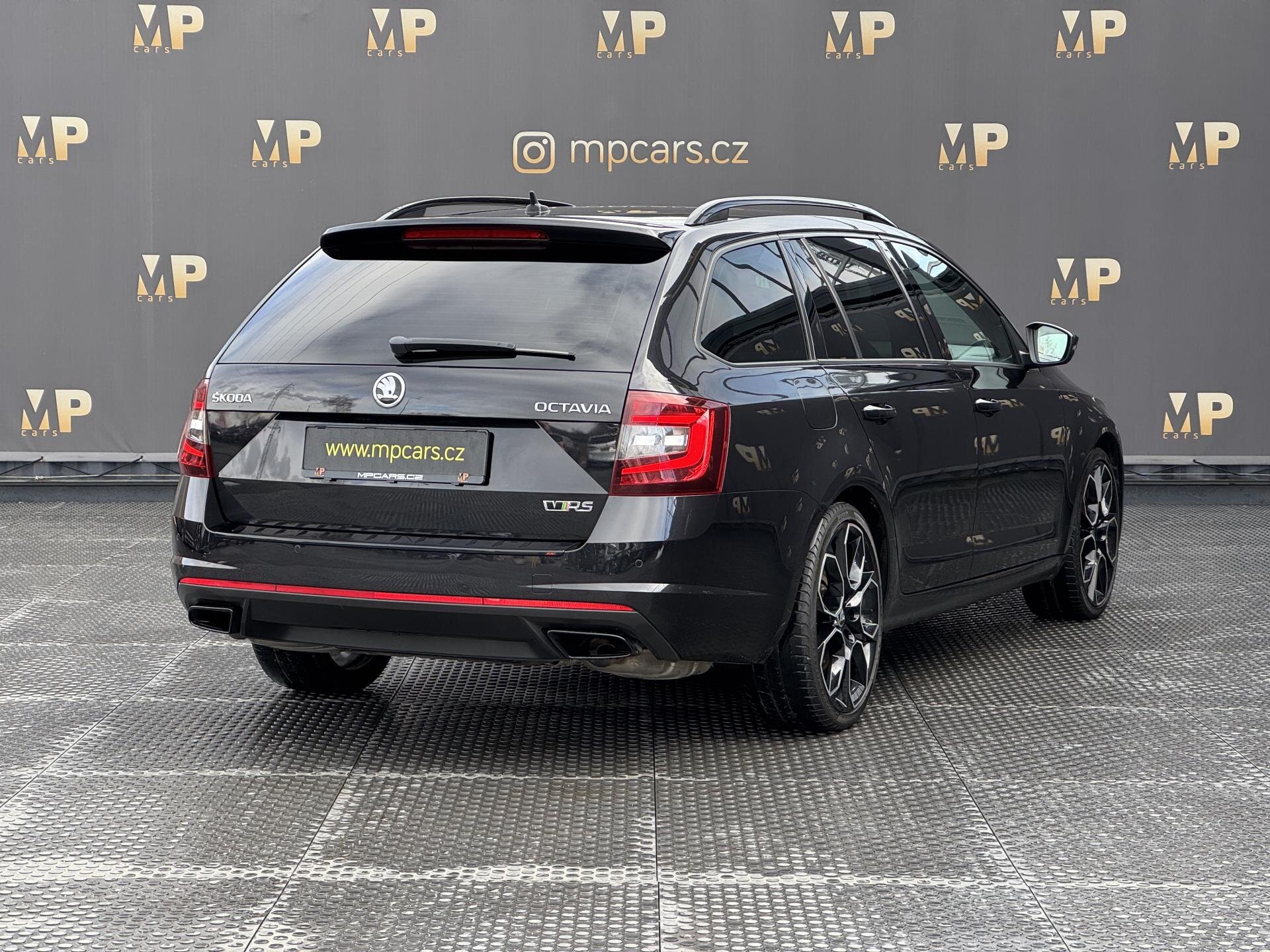 Škoda Octavia Kombi 2,0 l 180 kw