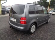 Volkswagen Touran 7