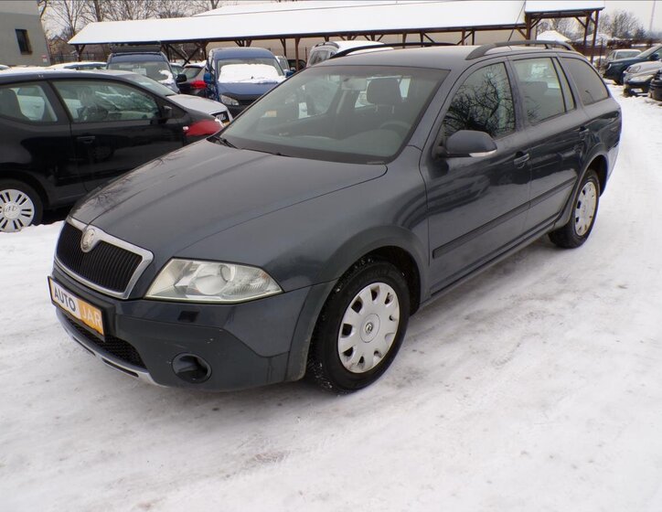 Škoda Octavia Kombi 2,0 l 103 kw
