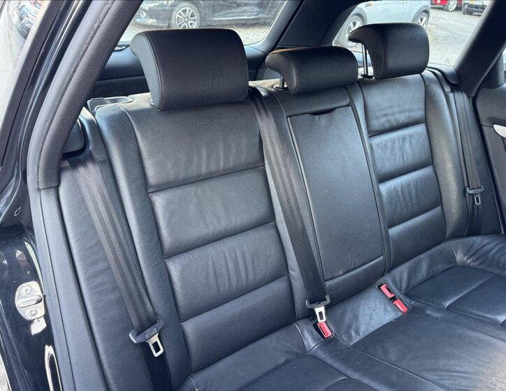 Audi A6 Kombi 3,0 l 176 kw