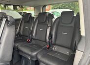 Ford Tourneo Custom 12