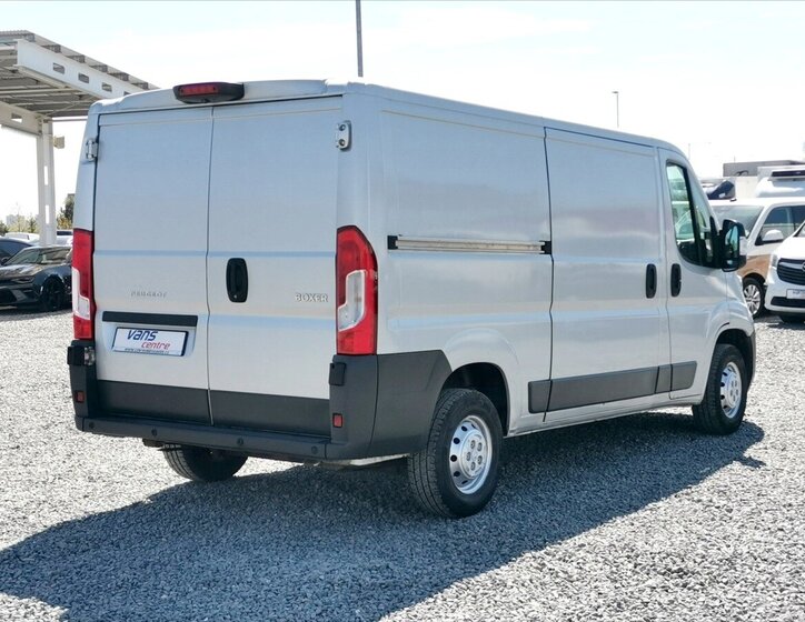 Peugeot Boxer Ostatní 2,2 l 110 kw