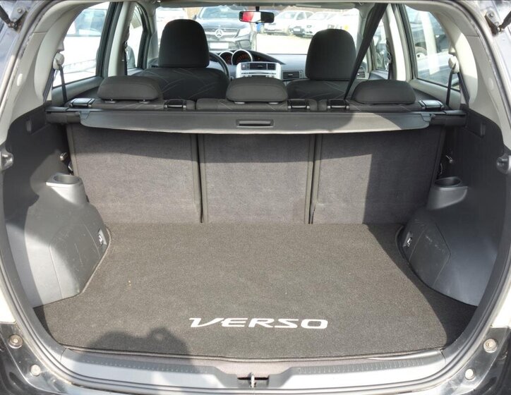 Toyota Verso MPV 1,6 l 97 kw