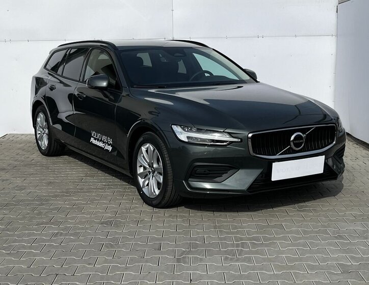 Volvo V60 Kombi 2,0 l 145 kw