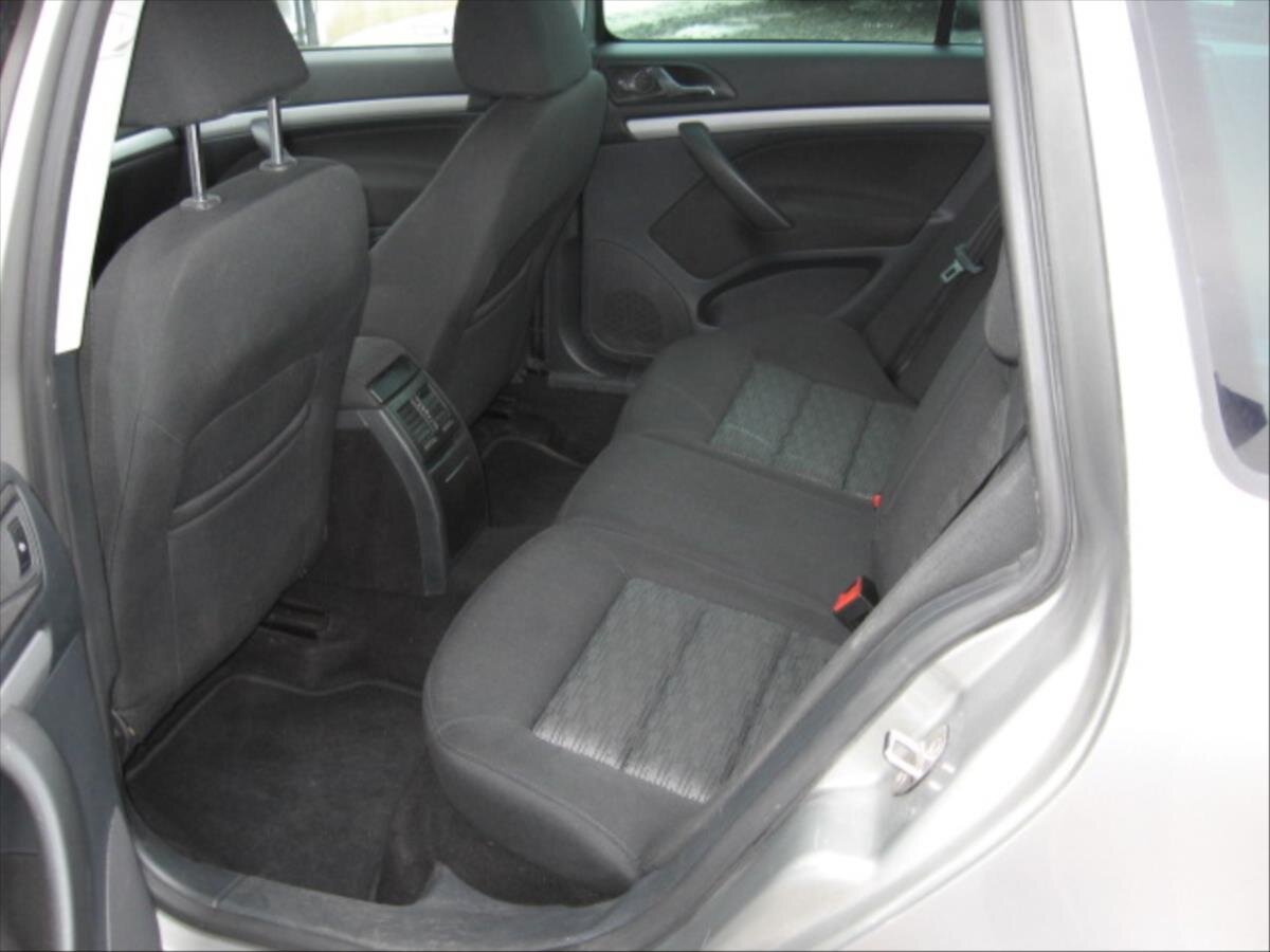 Škoda Octavia Kombi 1,6 l 77 kw