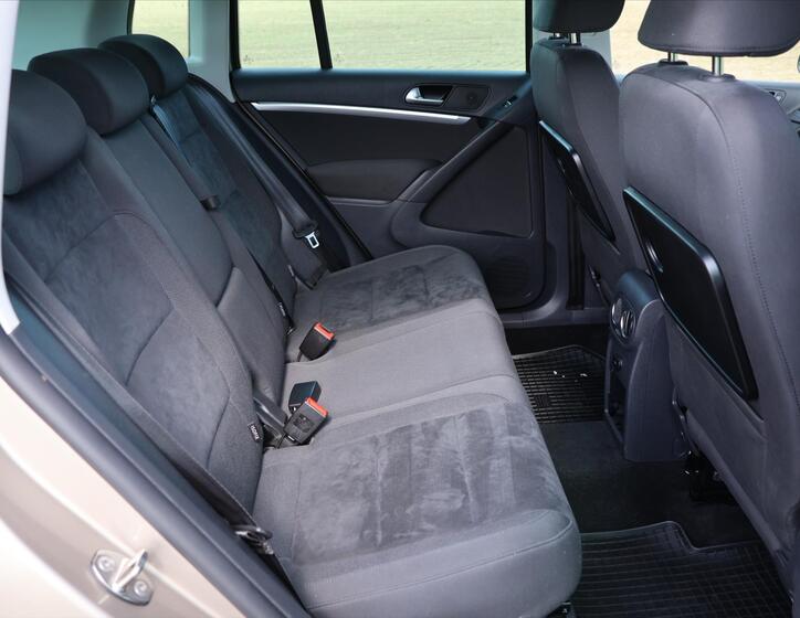 Volkswagen Tiguan 15