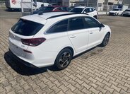 Hyundai i30 Kombi 1,5 l 70 kw