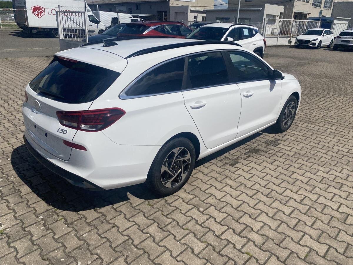 Hyundai i30 Kombi 1,5 l 70 kw