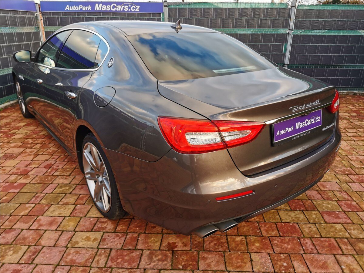 Maserati Quattroporte Sedan 3,0 l 202 kw
