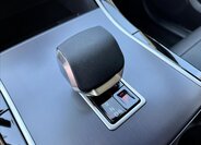 Land Rover Range Rover Velar SUV 2,0 l 150 kw