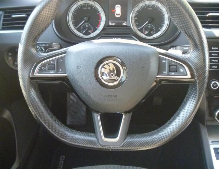 Škoda Octavia 16