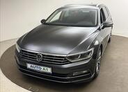 Volkswagen Passat 1