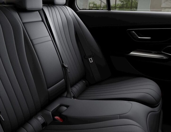 Mercedes-Benz Třídy E Sedan 2,0 l 162 kw