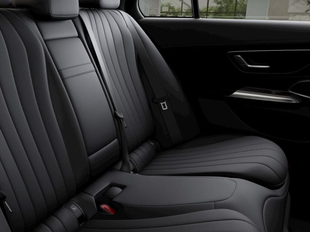 Mercedes-Benz Třídy E Sedan 2,0 l 162 kw