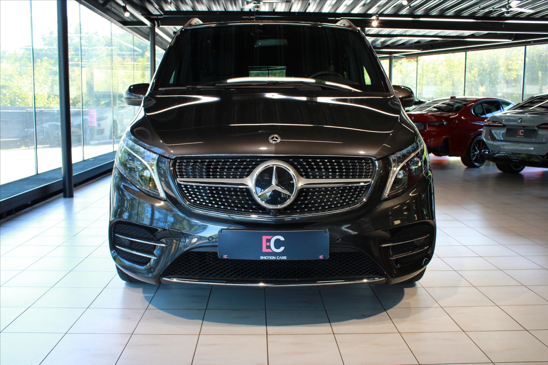 Mercedes-Benz Třídy V MPV 2,0 l 174 kw