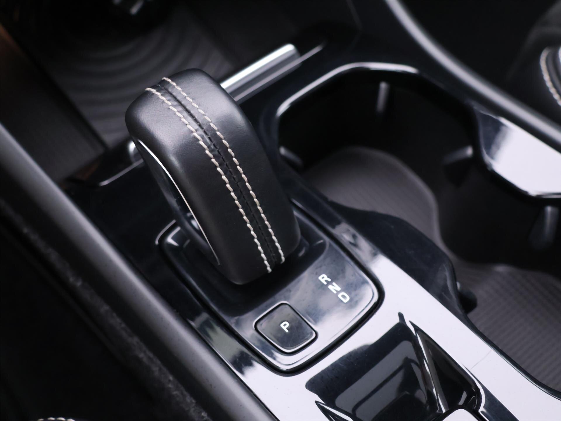 Volvo XC40 SUV 182,0 182 kw