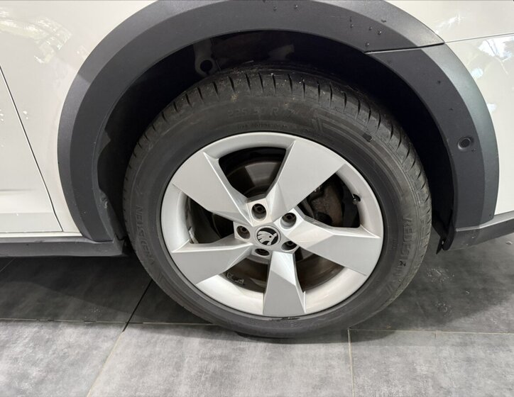 Škoda Octavia Kombi 2,0 l 110 kw