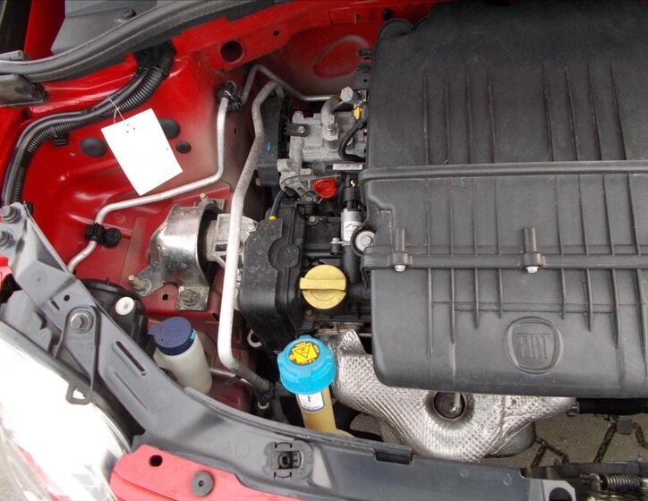 Fiat 500 Hatchback 1,2 l 51 kw