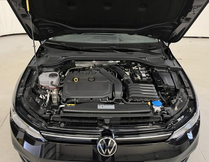 Volkswagen Golf 26