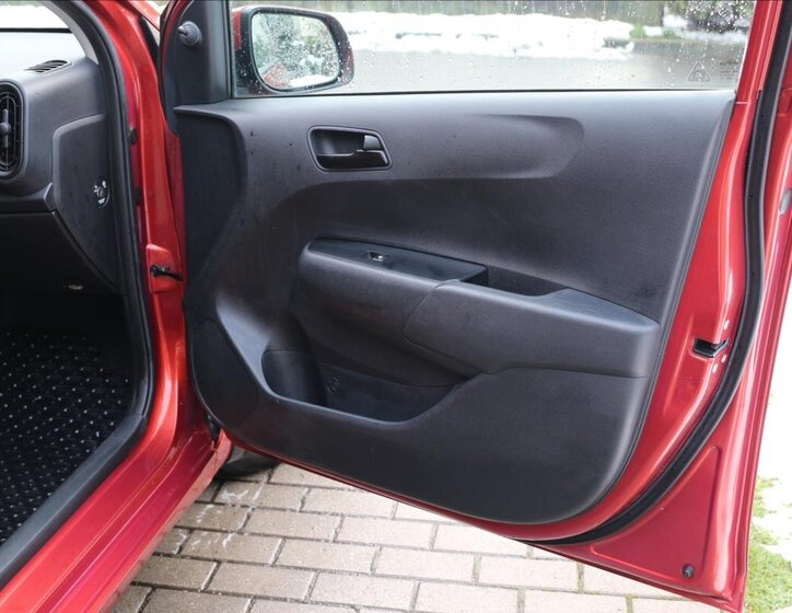 KIA Picanto Hatchback 998,0 49 kw