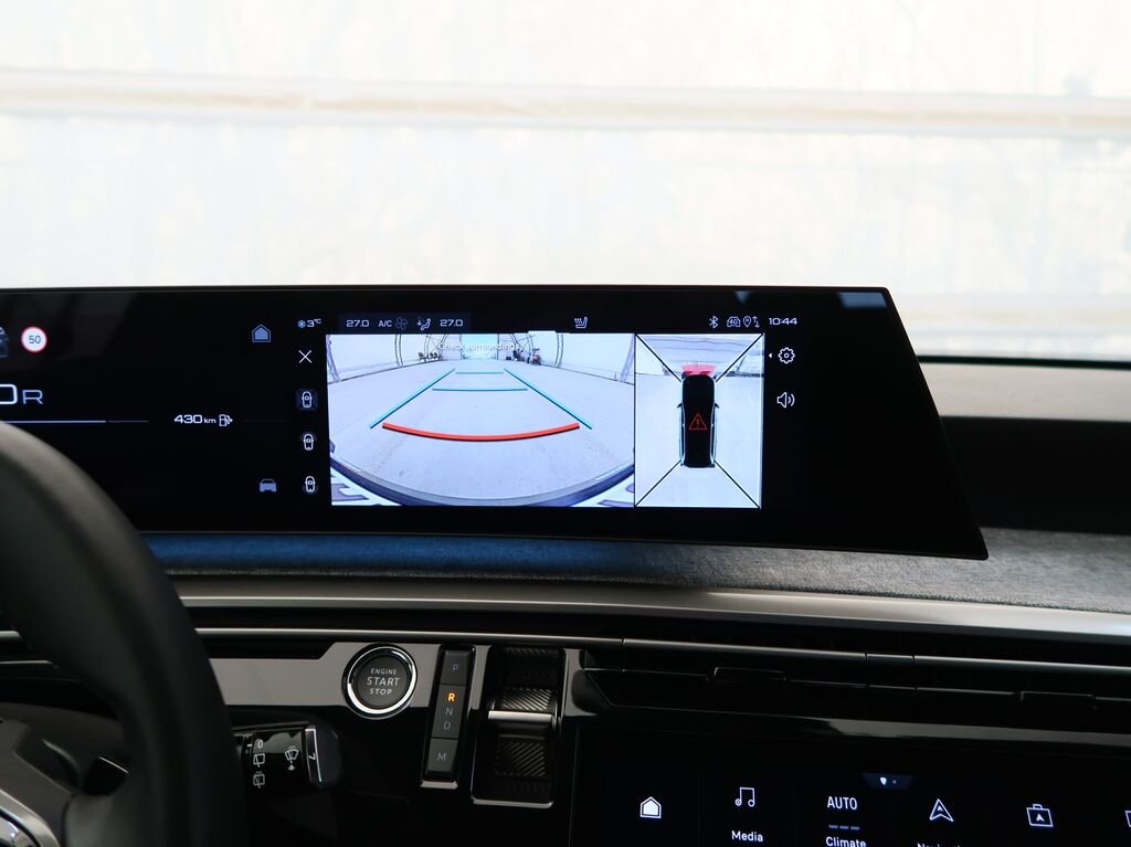 Peugeot 5008 SUV 1,2 l 100 kw