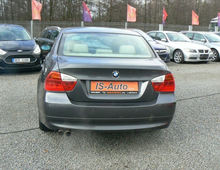 BMW Řada 3 Ostatní 2,5 l 160 kw