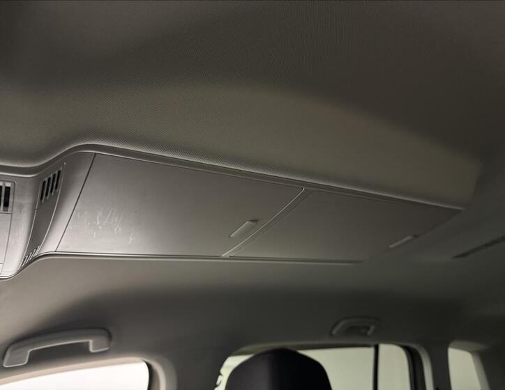 Volkswagen Touran 31