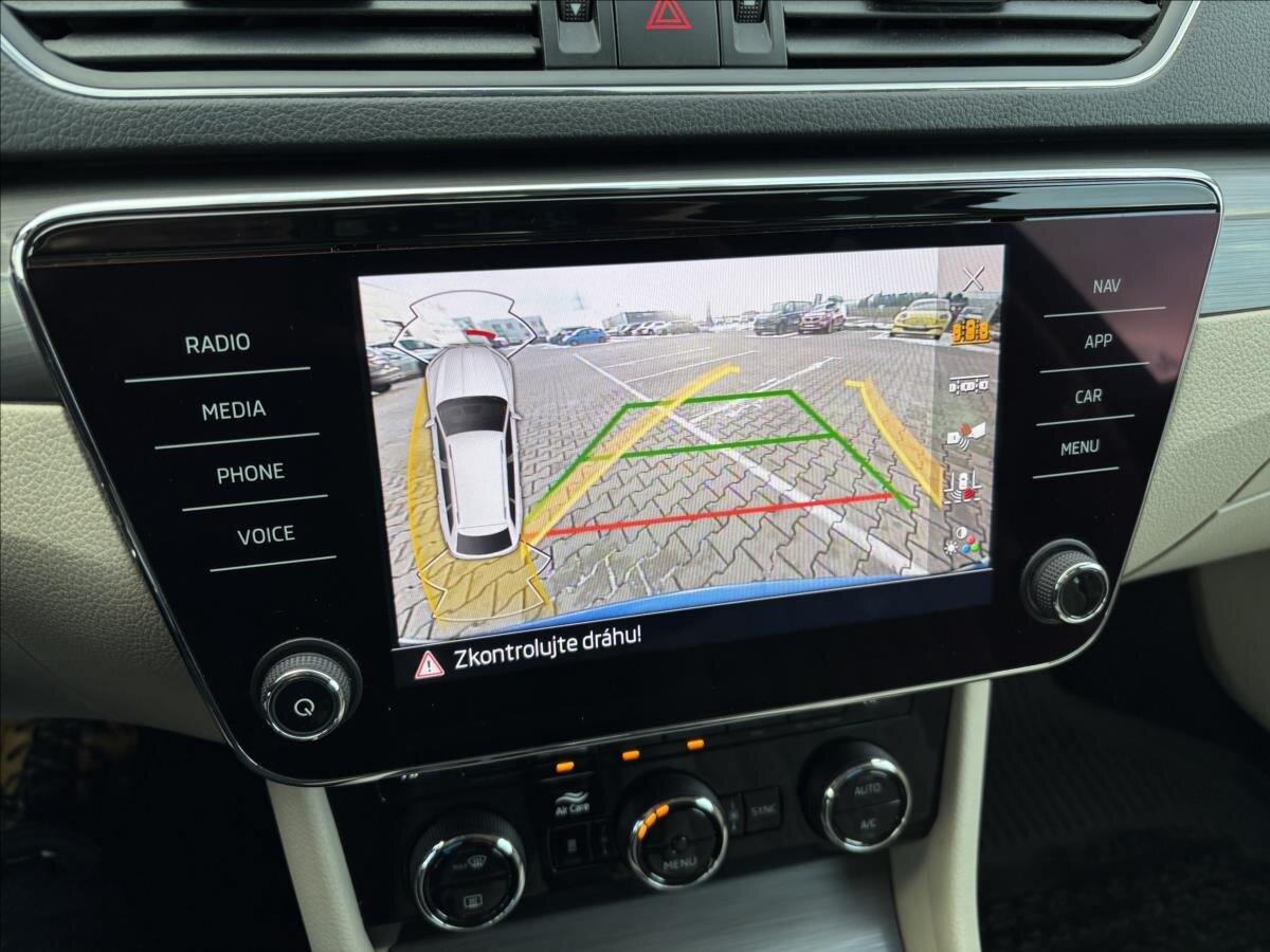 Škoda Superb Kombi 2,0 l 110 kw