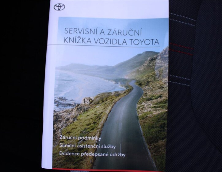 Toyota Corolla Kombi 2,0 l 112 kw