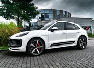 Porsche Macan 28