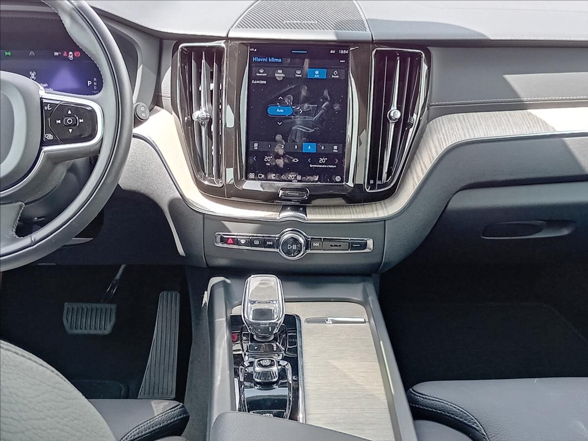 Volvo XC60 SUV 2,0 l 173 kw