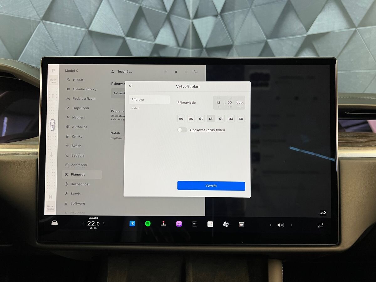 Tesla Model X SUV / Terénní 0,0 493 kw