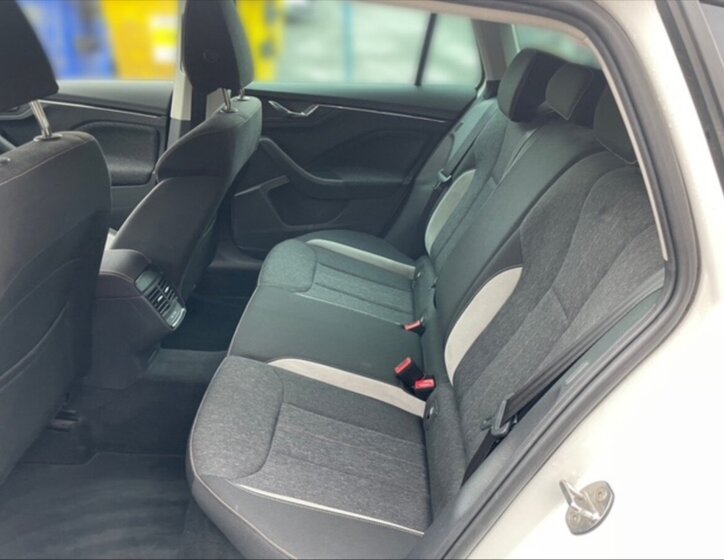 Škoda Scala Hatchback 999,0 81 kw