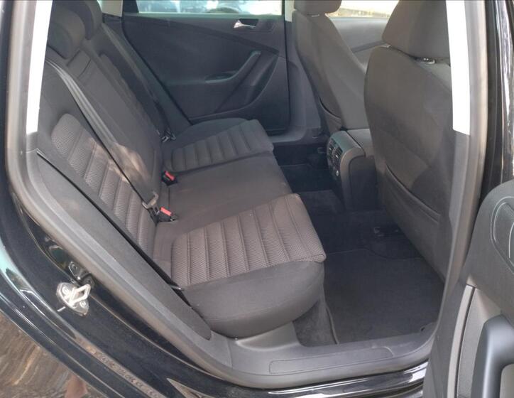 Volkswagen Passat 14