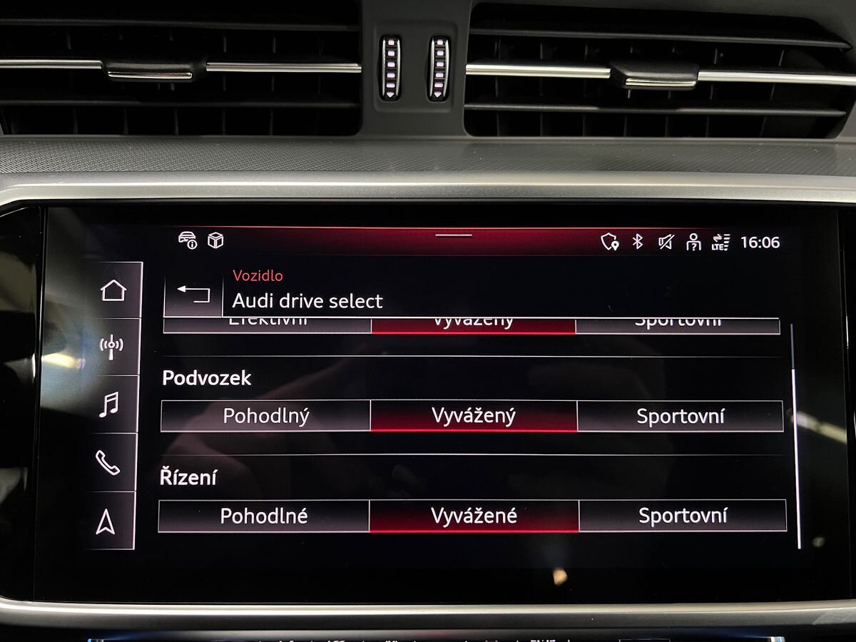 Audi A6 Allroad Kombi 3,0 l 253 kw