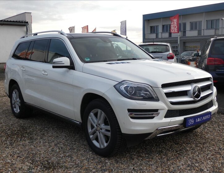 Mercedes-Benz GL SUV / Terénní 3,0 l 190 kw