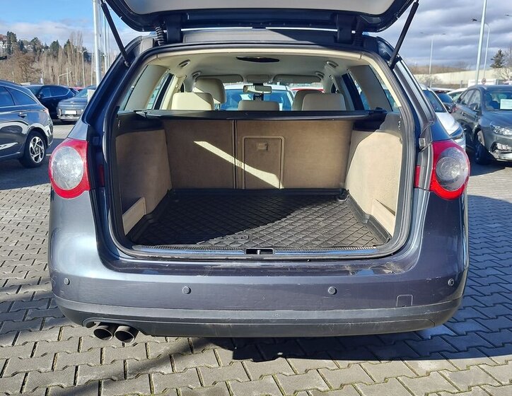 Volkswagen Passat Kombi 2,0 l 103 kw