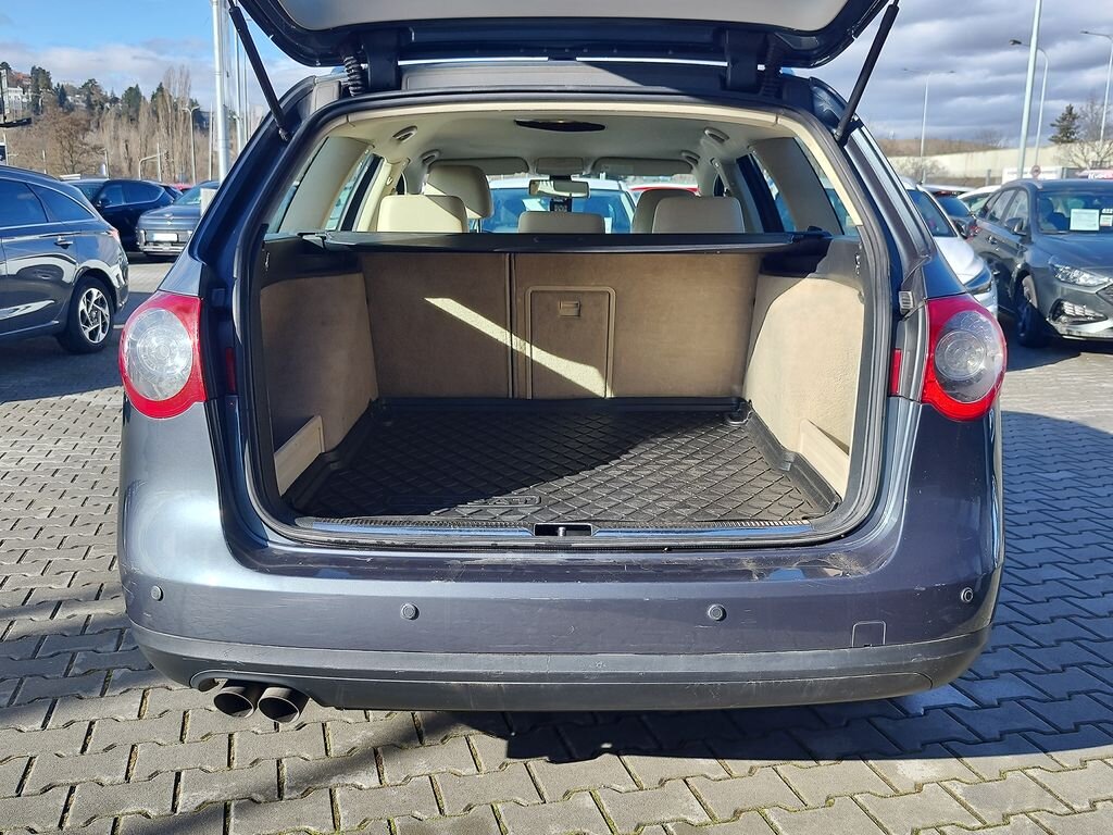 Volkswagen Passat Kombi 2,0 l 103 kw