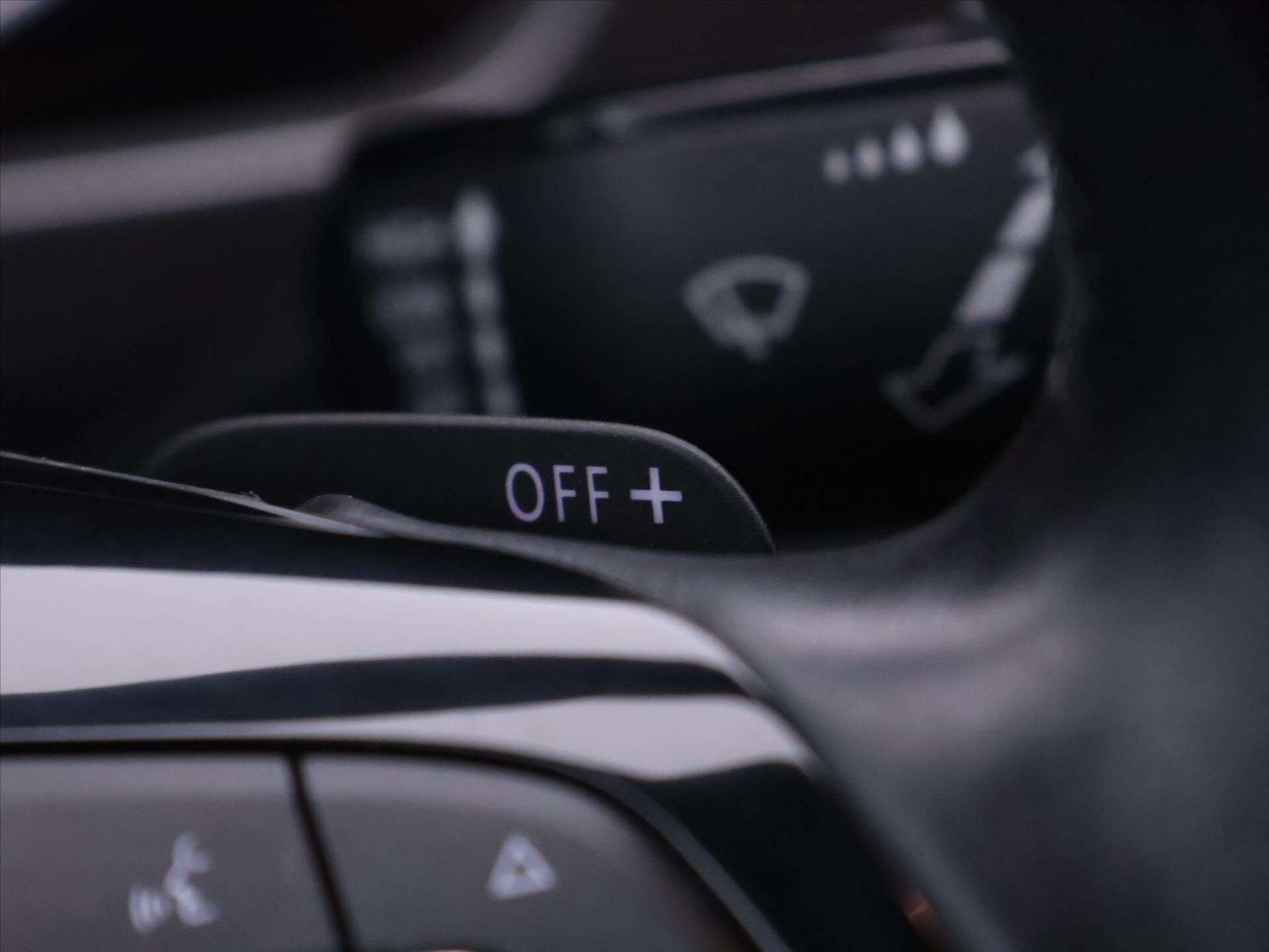 Volkswagen Touran MPV 1,6 l 85 kw